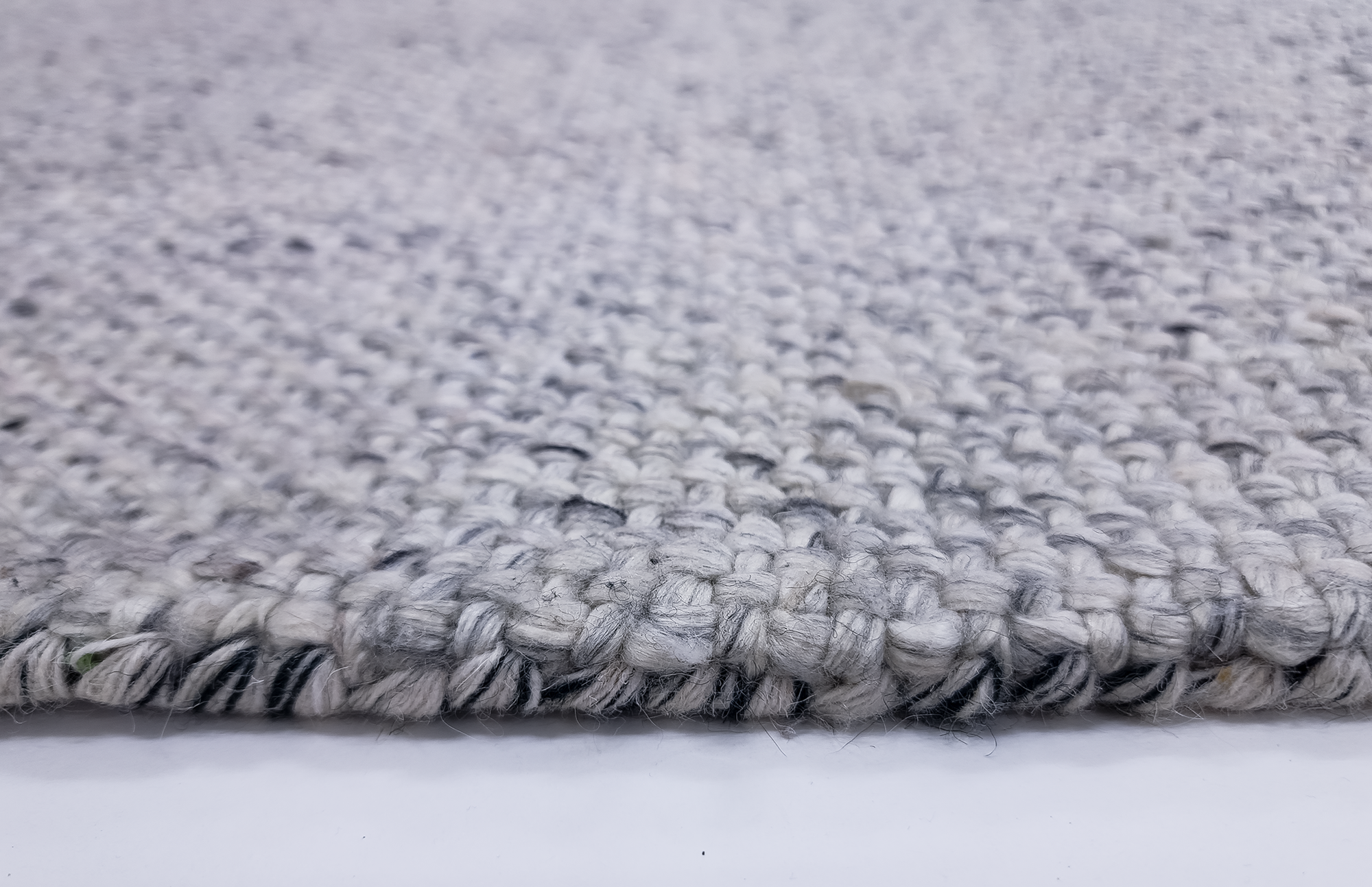 AMIRA DEW-WOOL &  POLYESTER