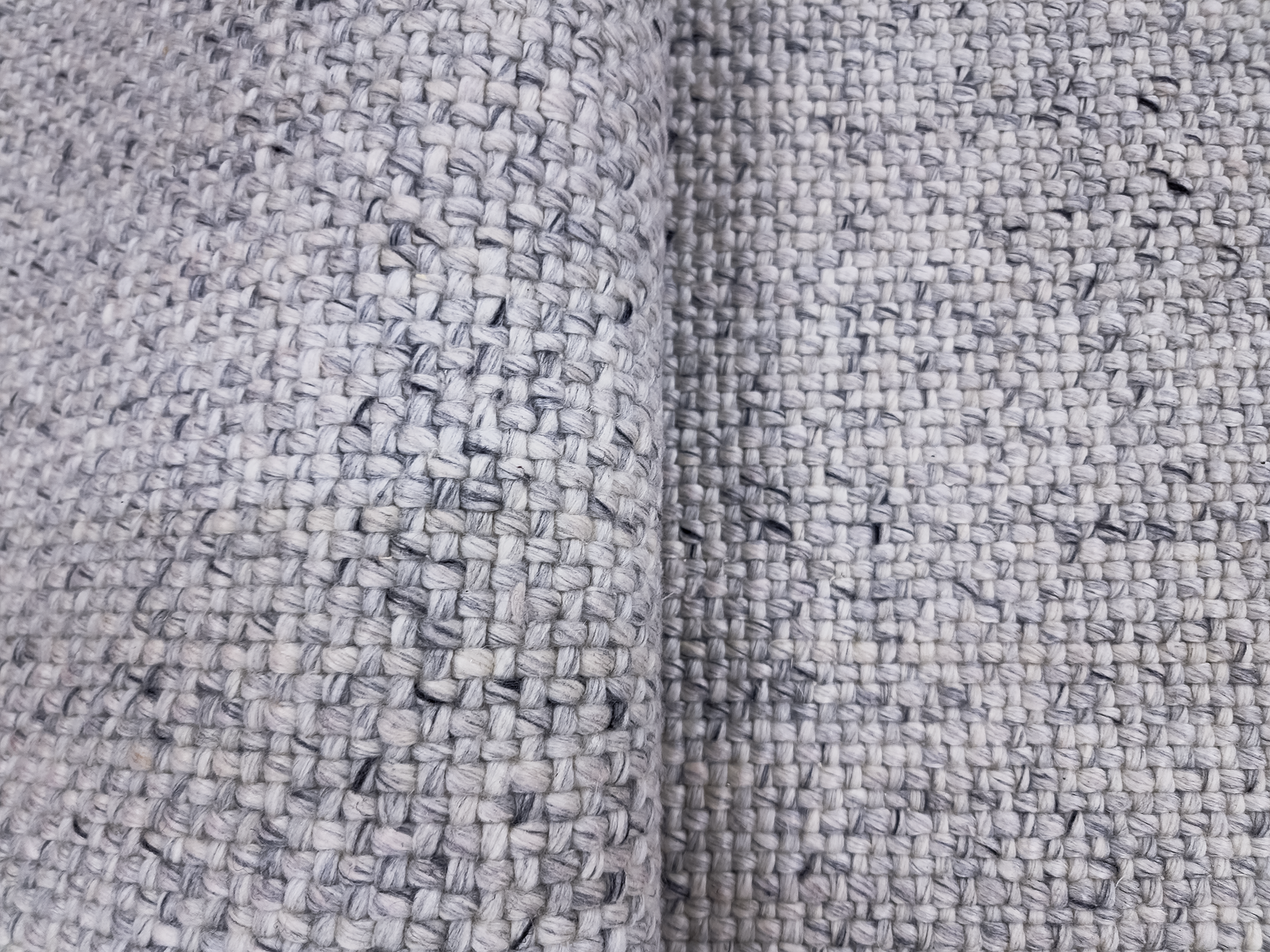 AMIRA DEW-WOOL &  POLYESTER