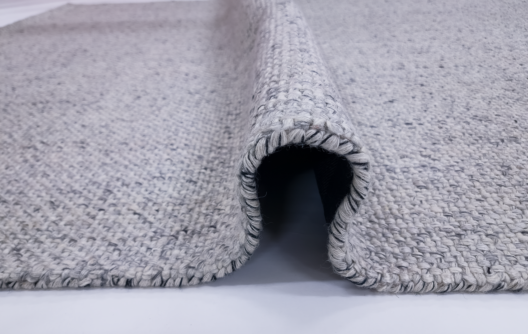 AMIRA DEW-WOOL &  POLYESTER