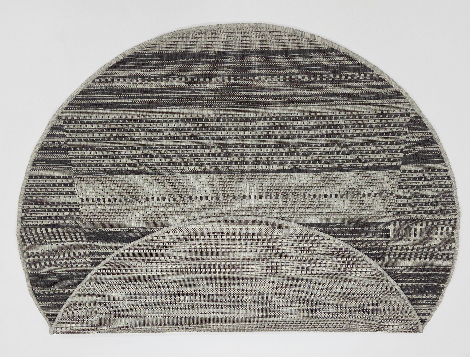 LUSH  1150 S. Grey S. Black