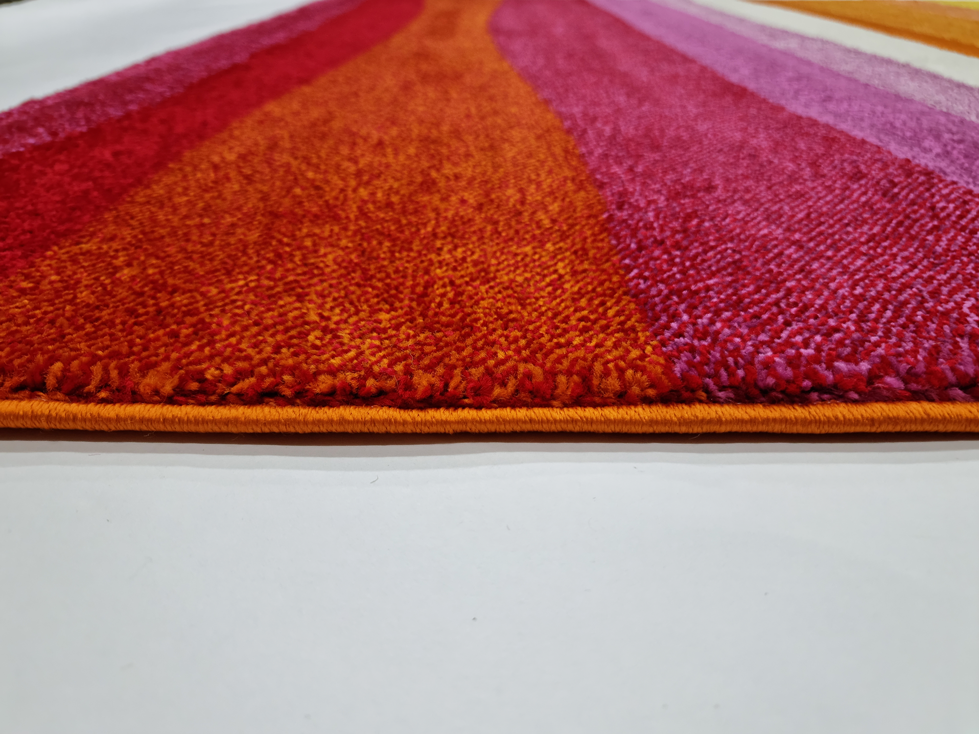 SUNDEA  874 WHITE/RED