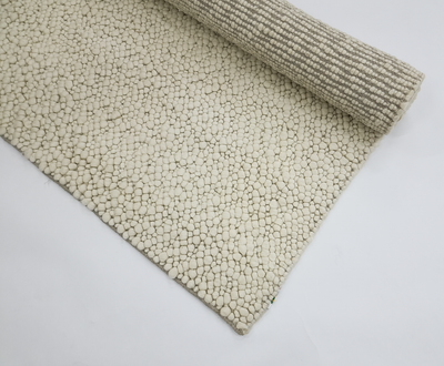 Fish eye -Vanilla (Wool rug)