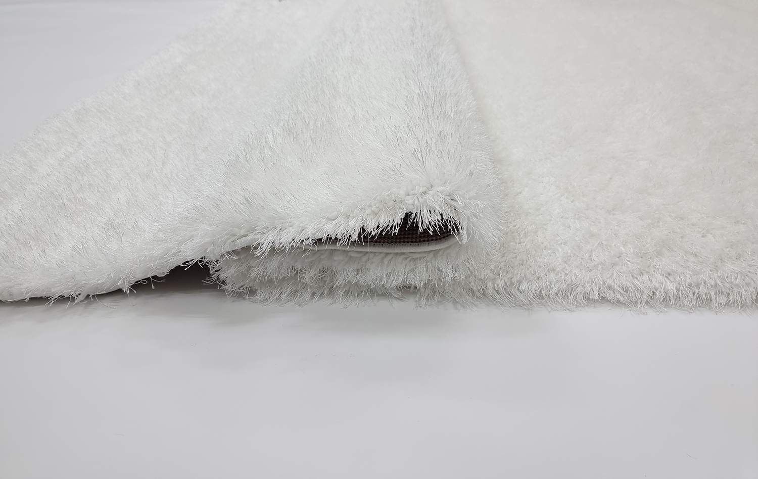 Posh Shaggy  1800 WHITE/WHITE