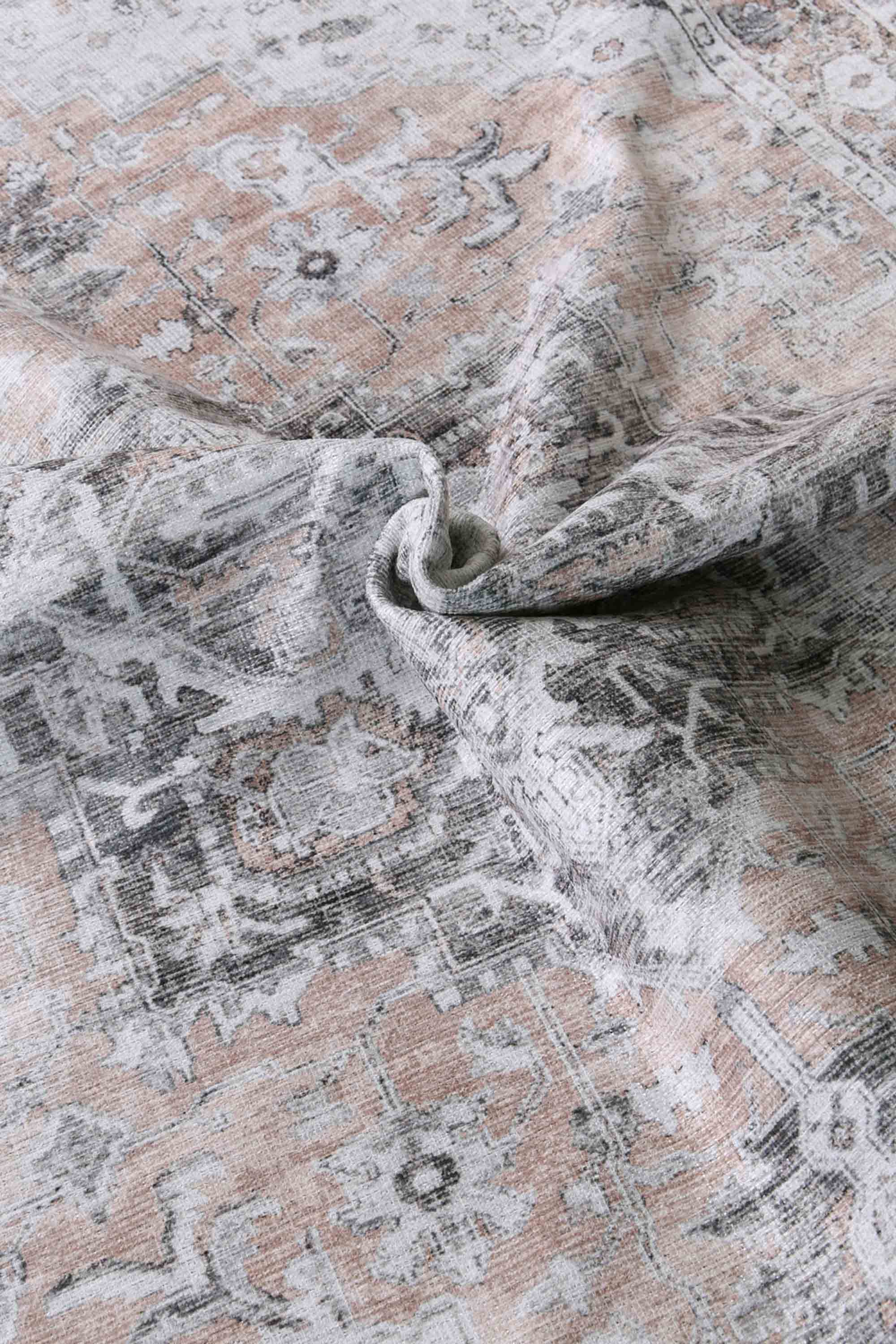 Vintage Distress Oriental