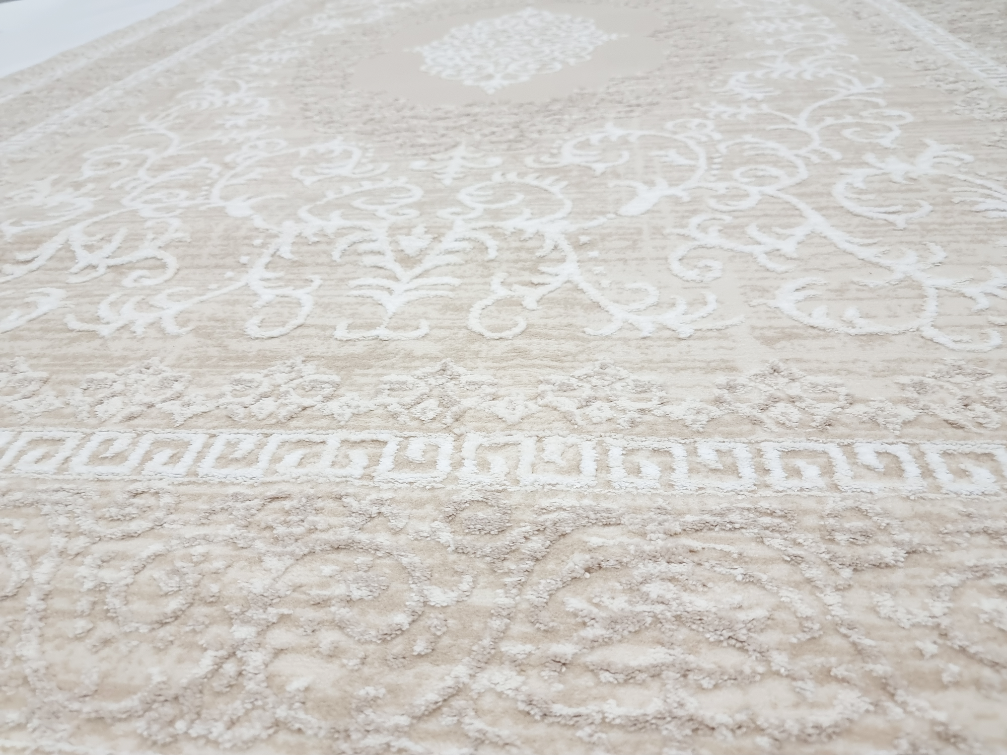 Vogue  573 CREAM/CREAM