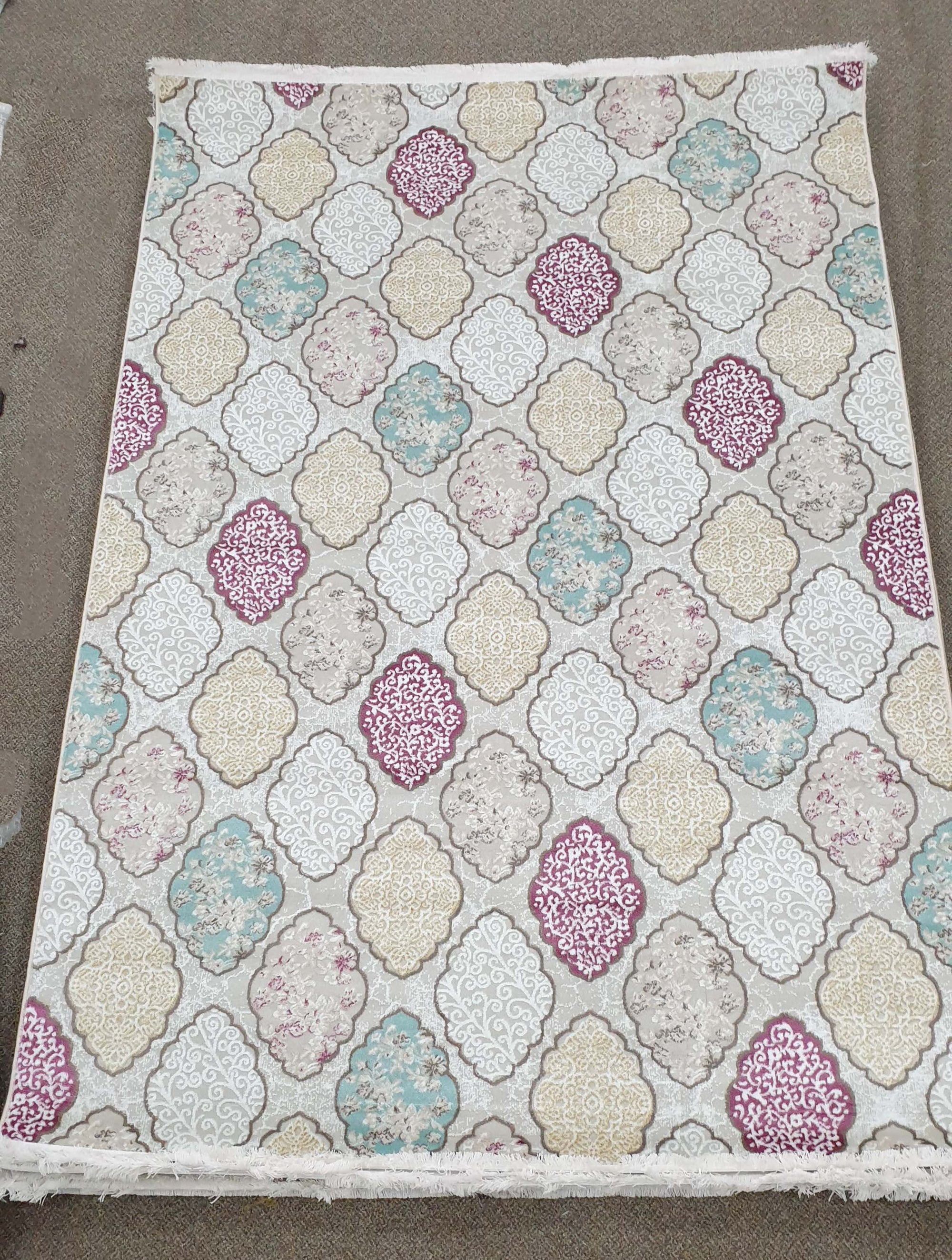 FESHANE 9418 BEIGE/DAMSON