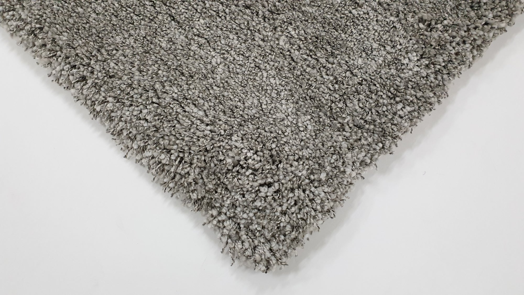 Twilight shaggy Grey