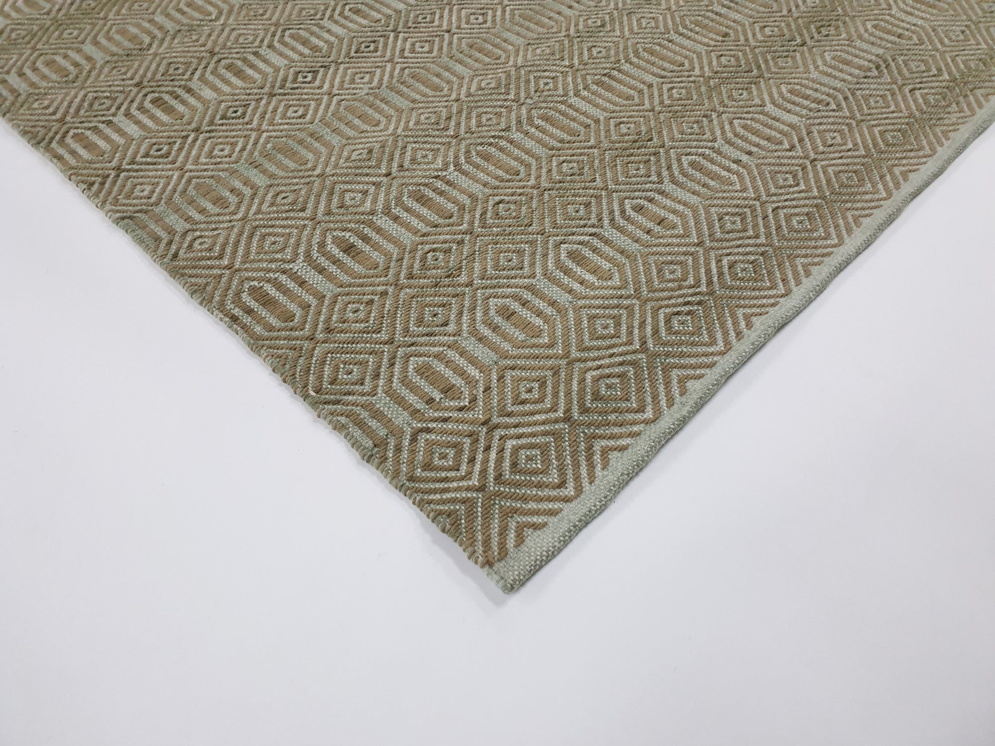 Indoor/Outdoor 102 Green Stone