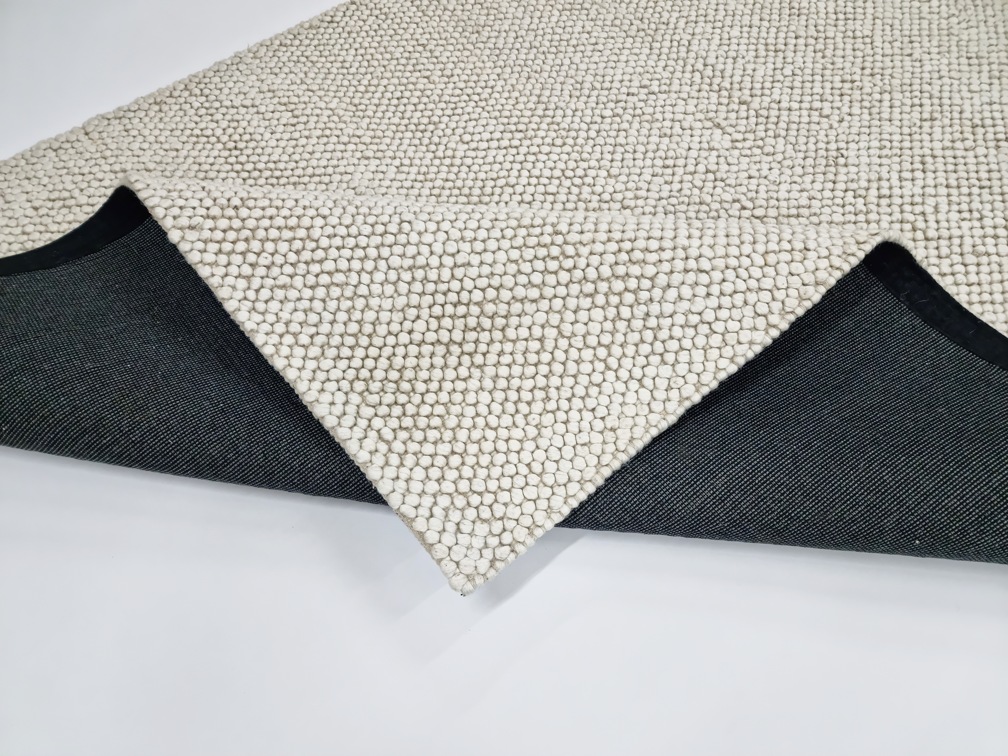 Loops Vanilla (Wool Rug)