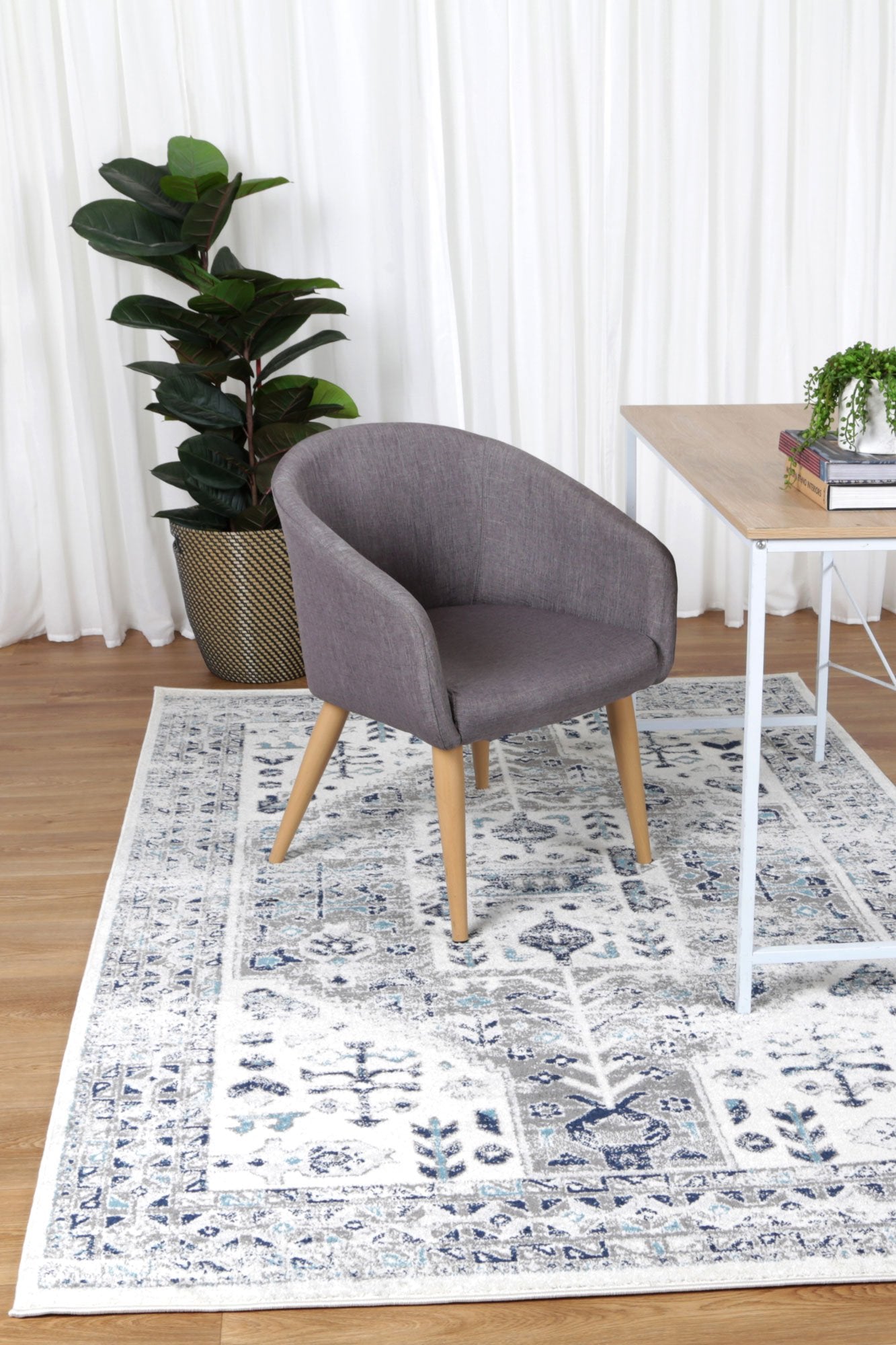 Provence14 Cream Blue Traditional