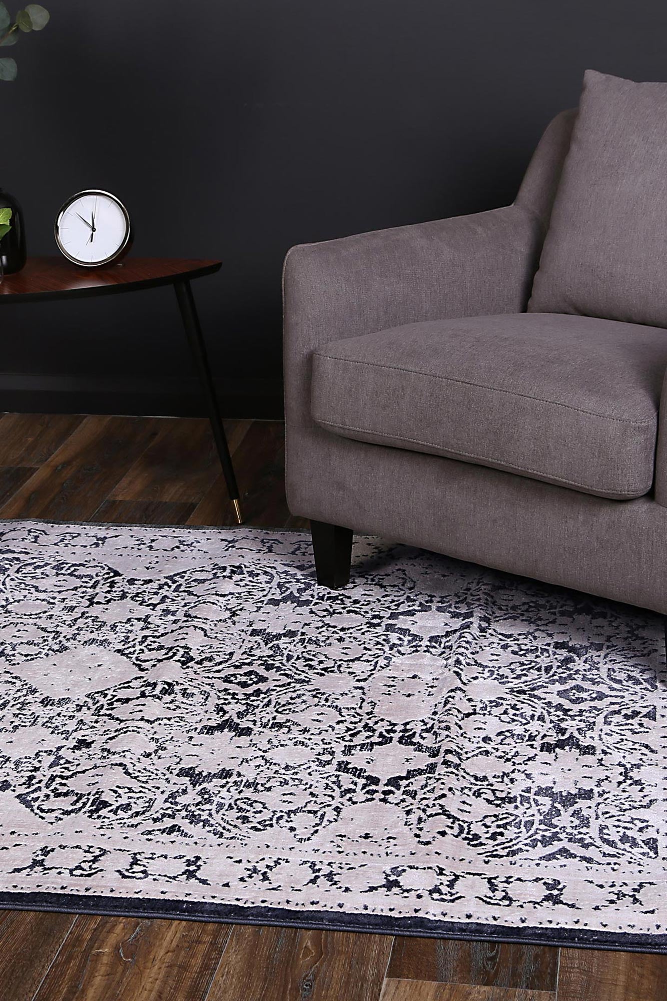 Rapsody 9 Navy Rug