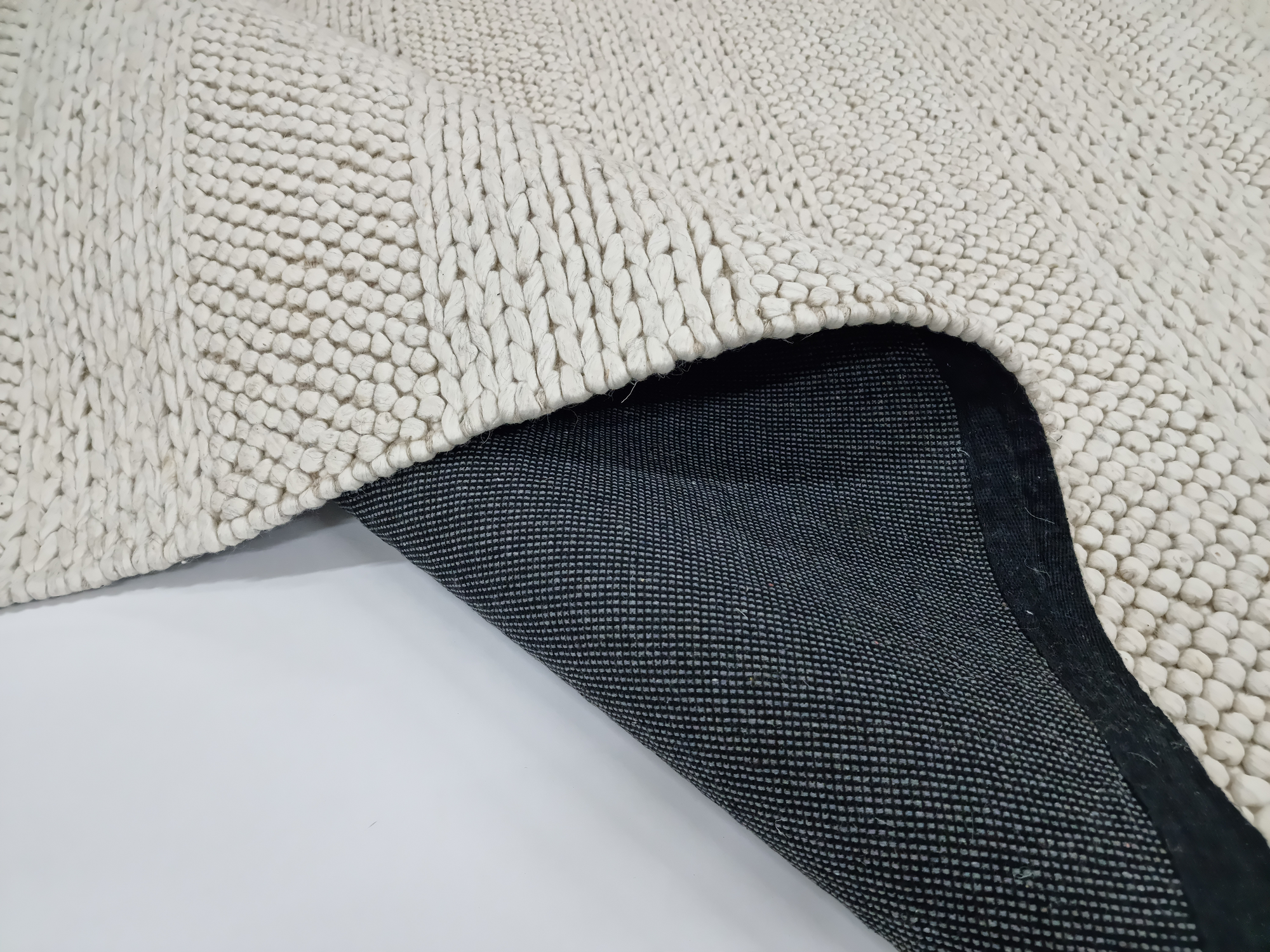 Ramona Vanilla (Wool Rug)