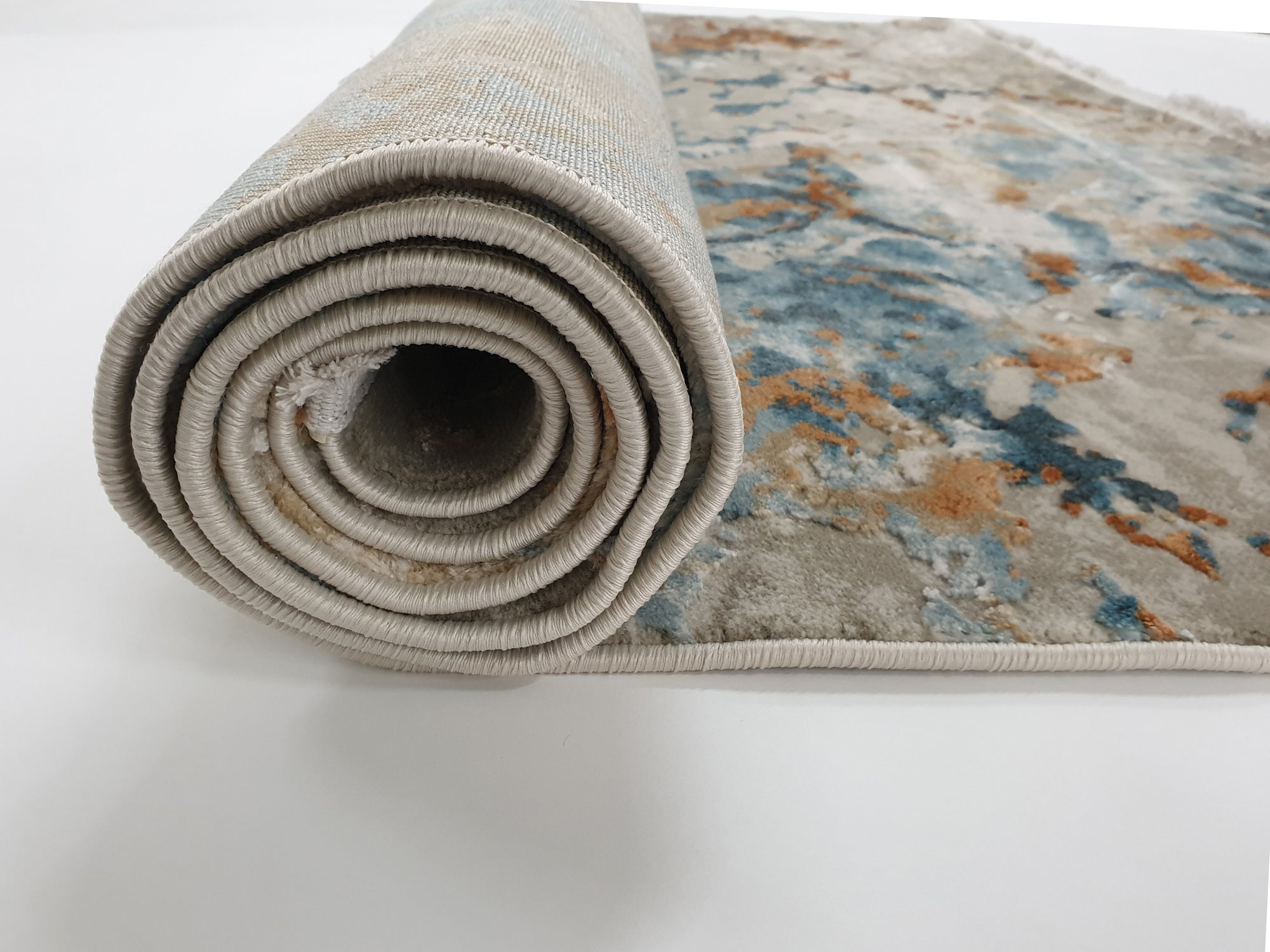 Divine 0083 L.blue/White